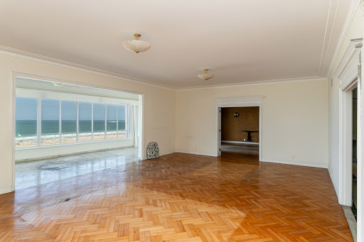 living room parquet floor sea view in this luxury apartment / penthouse for sale in Rio de Janeiro ($1,307,995 - 587 m²)