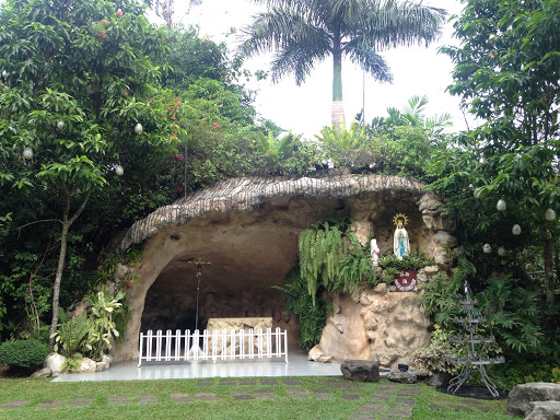 Sta Maria Dela Strada Garden Chapel