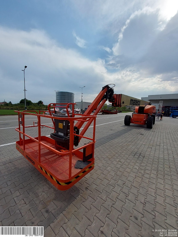 Picture of a JLG 1350SJP