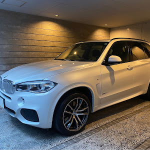 X5 xDrive 50i