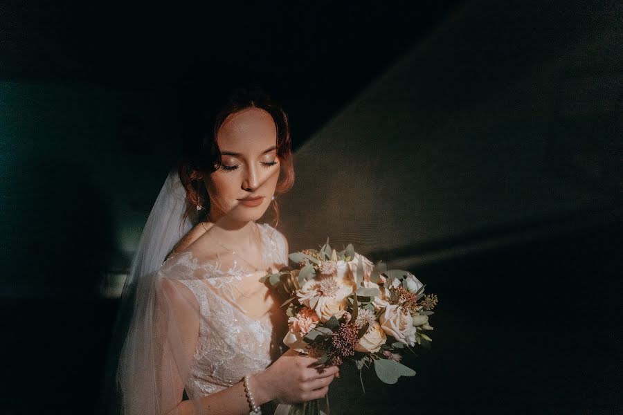 Fotógrafo de casamento Lenna Doronina (lennad). Foto de 25 de abril 2022