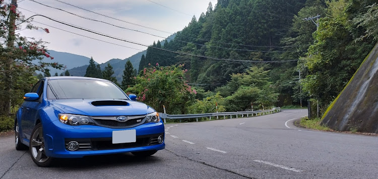 インプレッサ WRX STIの競馬・カローラフィールダー・緑資源幹線林道・林道　峠ドライブに関するカスタム事例の投稿画像1枚目