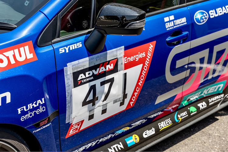 WRX STIの鈴鹿ツインサーキット・センターキャップがまたもミサイルに・レイズファンミーティングに関するカスタム事例の投稿画像6枚目