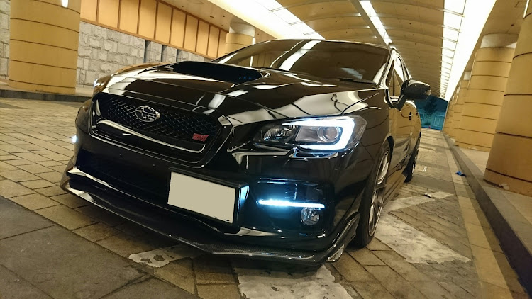 WRX STIの駐車場・ドライブに関するカスタム事例の投稿画像2枚目
