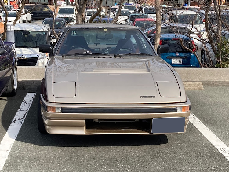 RX-7のSA22C サバンナRX-7・フォロワーの皆さんいつもありがとうございます・ヘッドユニット何使ってる？・寒くてもミーティング参加に関するカスタム事例の投稿画像4枚目