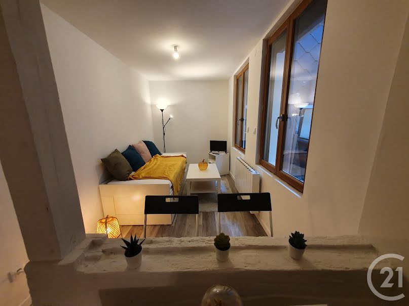 Location meublée appartement 1 pièce 18 m² à Rouen (76000), 455 €