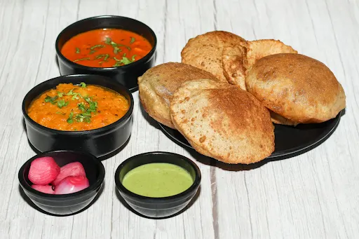 Aloo Sabzi,kashifal(mitha),poori(5pcs)