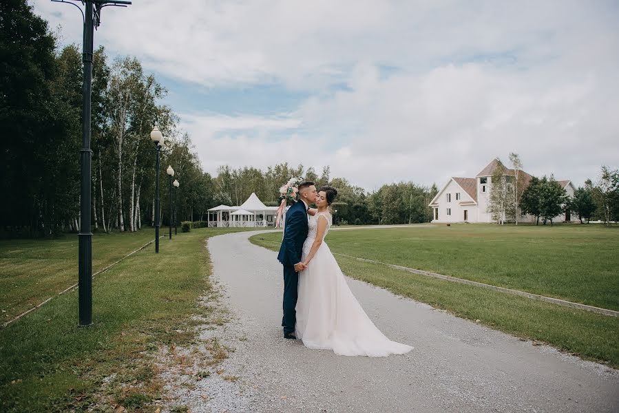 Photographe de mariage Yuliya Savvateeva (savvateevajulia). Photo du 16 août 2020