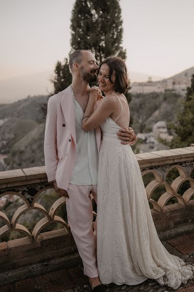 Fotografo di matrimoni Ajla X Belmin (ajlaxbelmin). Foto del 16 dicembre 2023