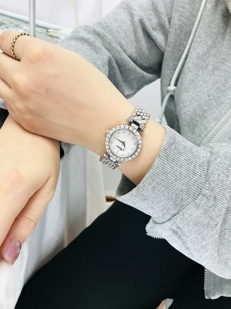 Title 1, Damen-Armbanduhr Luxus Diamant Fritillary Oberf...