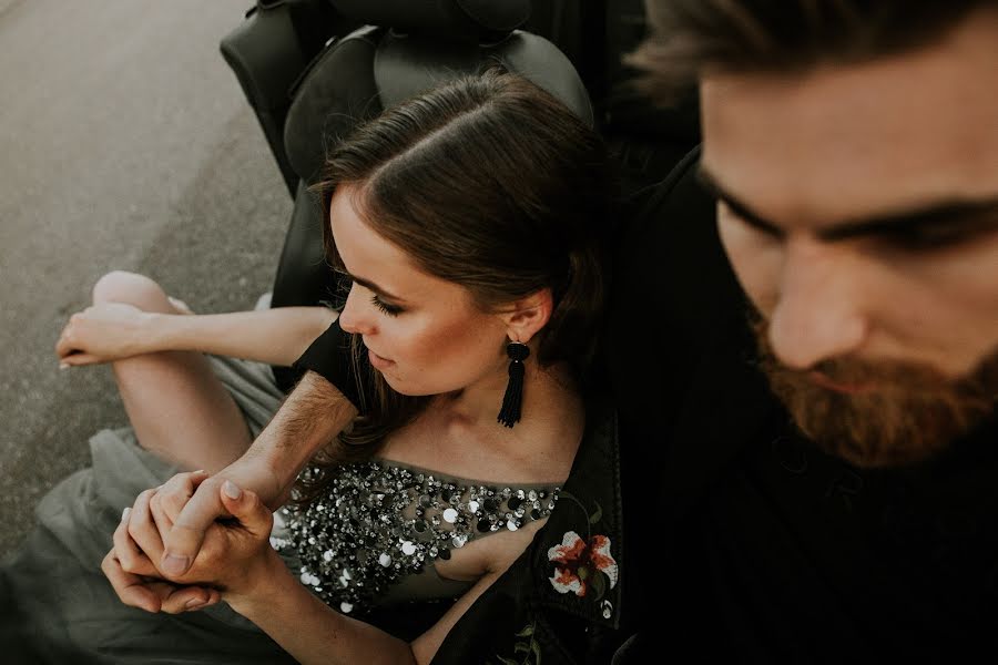 Wedding photographer Nastya Okladnykh (nastyaok). Photo of 24 December 2018