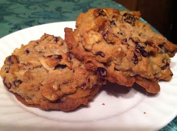 Mrs. Claus' Fruit & Nut Cookies