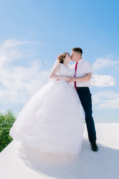 Fotógrafo de bodas Olga Batrak (batrakolla). Foto del 18 de julio 2017