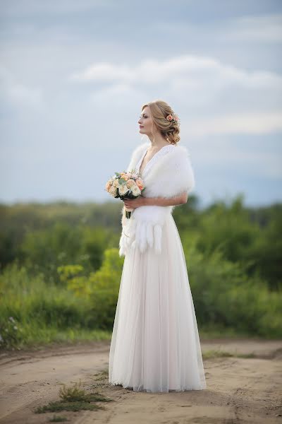 Wedding photographer Anna Bekhovskaya (bekhovskaya). Photo of 25 December 2020