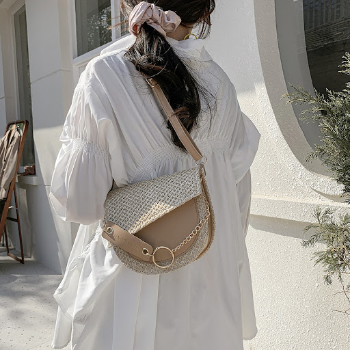 Title 5, Fashion Chain Messenger Bag, Semicircular Shoul...