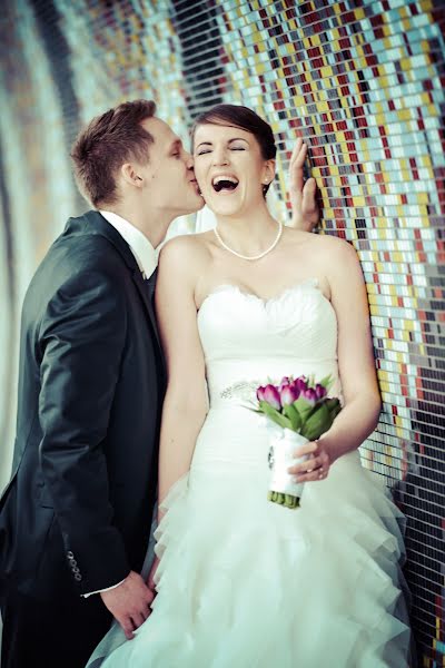 Fotografo di matrimoni Zoltán Varga (budapestwedshot). Foto del 8 novembre 2017