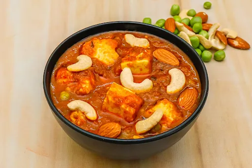 Matar Paneer