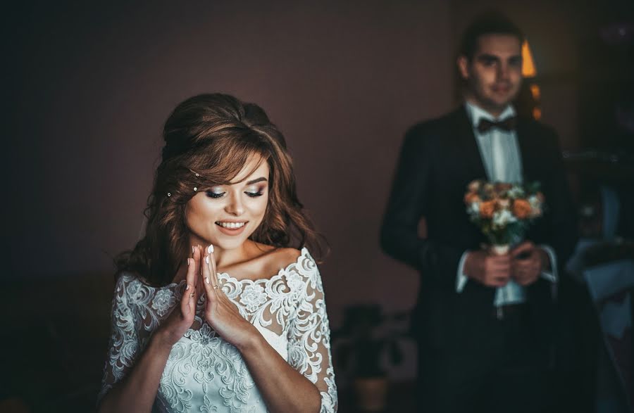 Wedding photographer Andrii Khomenko (oksamyt). Photo of 3 December 2017