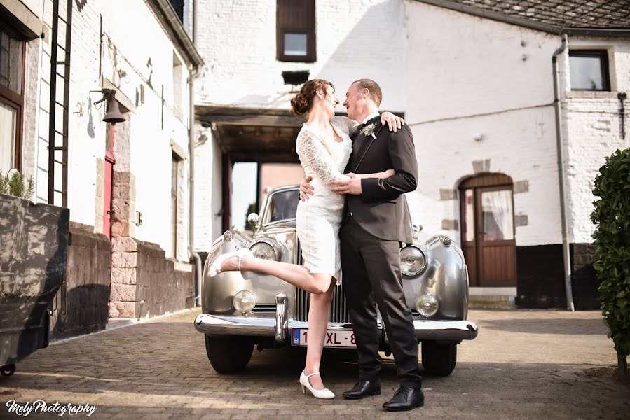 Fotografo di matrimoni Melanie Debauche (melyphotography). Foto del 17 aprile 2019