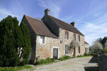 maison à La Ferrière-Béchet (61)