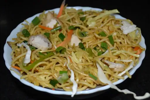 Chicken Singapore Noodles