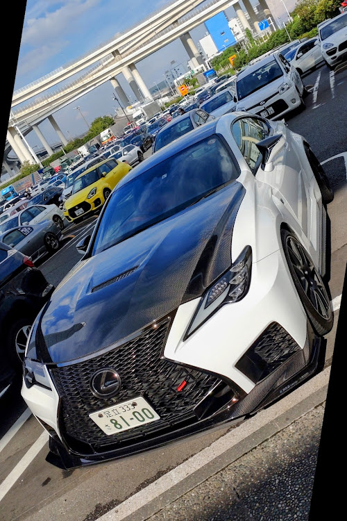 RC FのRCF・レクサス・LL大好き・大黒パーキングに関するカスタム事例の投稿画像1枚目