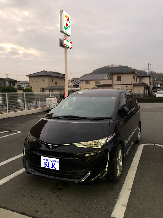ゴルフ RのTuning Evolution B.L.K・出張・年末まで・エスティマ・兵庫県に関するカスタム事例の投稿画像1枚目