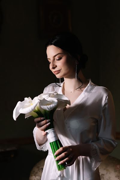 Fotografo di matrimoni Kseniya Larionova (ksenn). Foto del 4 maggio 2022
