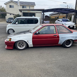 カローラレビン AE86