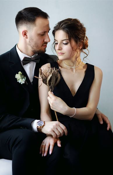 Fotógrafo de casamento Maksim Burkovskiy (burkovsky). Foto de 25 de dezembro 2022