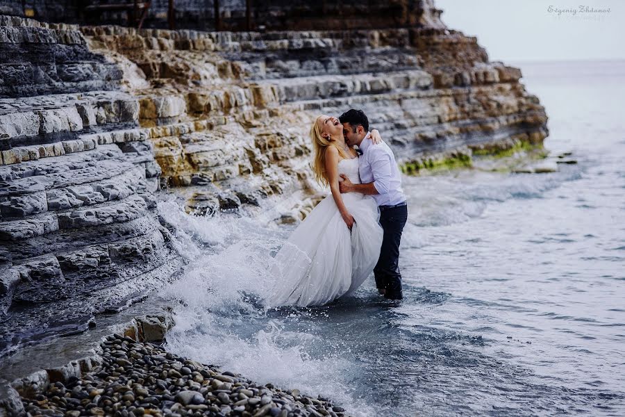 Düğün fotoğrafçısı Evgeniy Zhdanov (john-turtle). 18 Temmuz 2015 fotoları