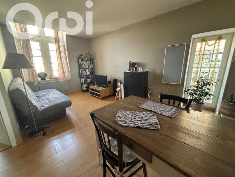 Location  appartement 2 pièces 51 m² à Senlis (60300), 870 €