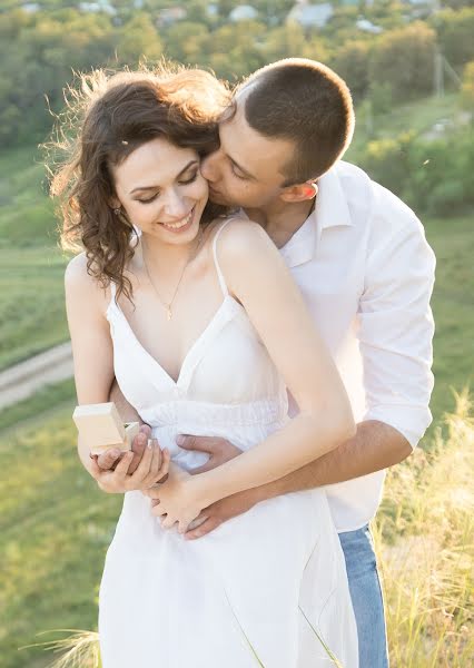 Fotógrafo de casamento Aybulat Isyangulov (aibulat). Foto de 3 de agosto 2016