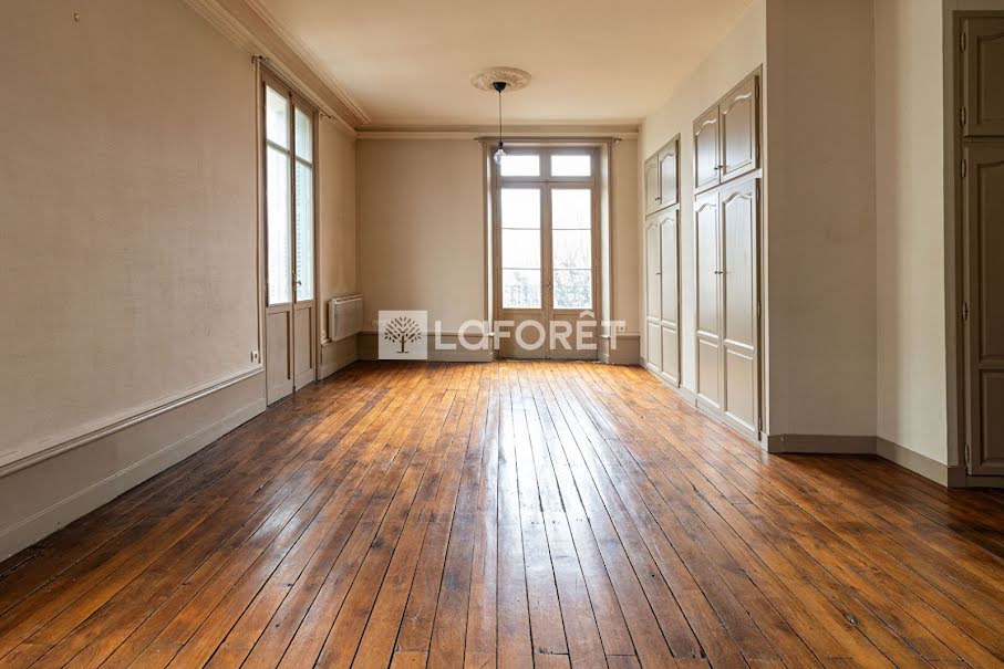 Vente appartement 2 pièces 61.5 m² à Perigueux (24000), 150 000 €