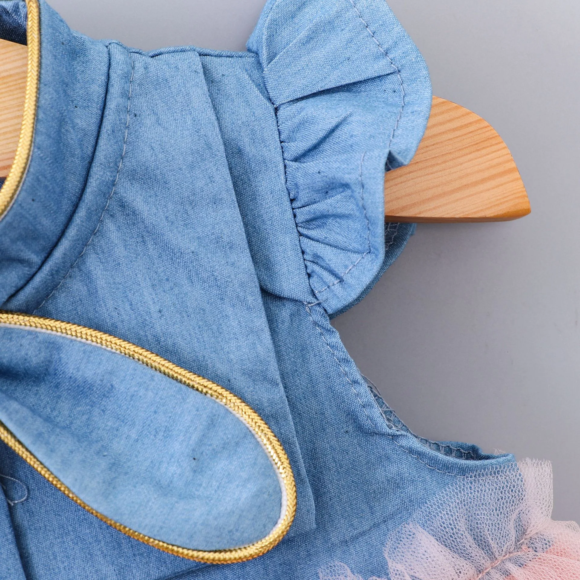 Title 6, Schattige denim jurk met mesh vijfsterren desig...