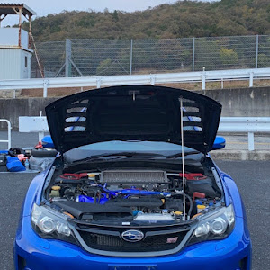 インプレッサ WRX STI GRB