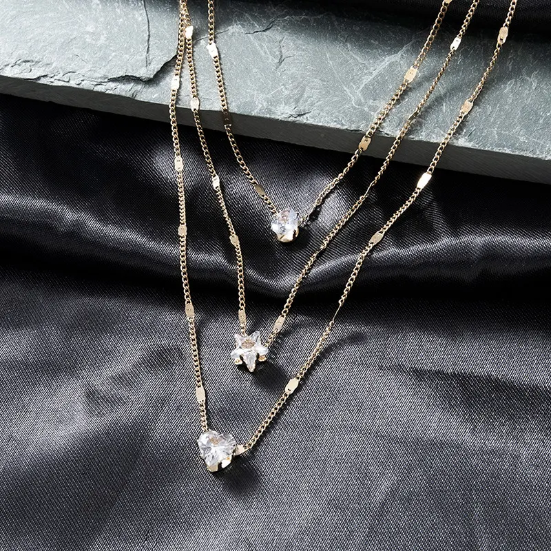 Title 5, Collier femme élégant avec pendentif goutte de...
