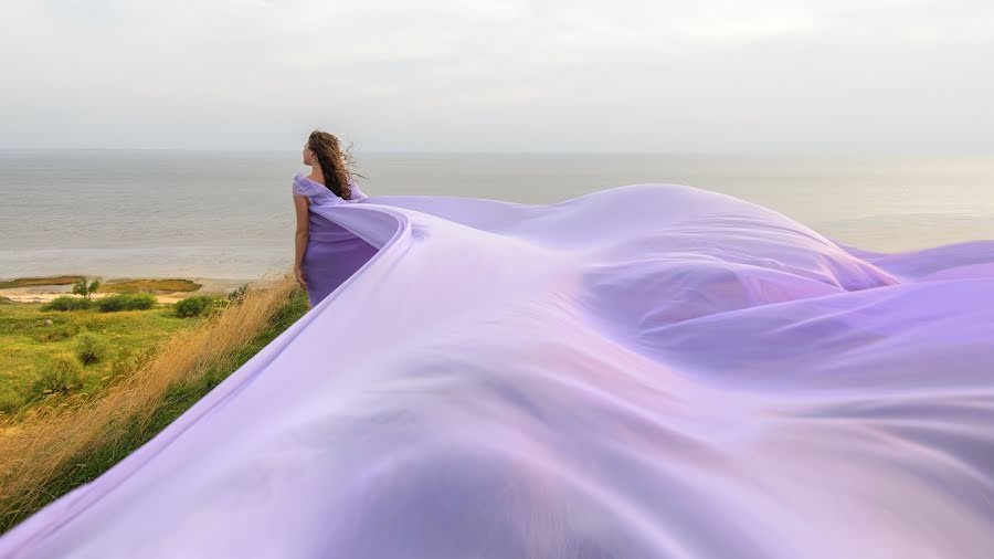 Fotógrafo de casamento Vyacheslav Kondratov (kondratovv). Foto de 3 de maio 2019