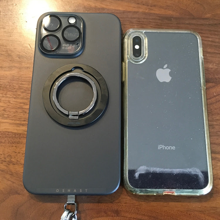 MAZDA3のiPhone15 Pro Max・iPhoneⅩS・カーオーディオ・カーベリーに関するカスタム事例の投稿画像1枚目