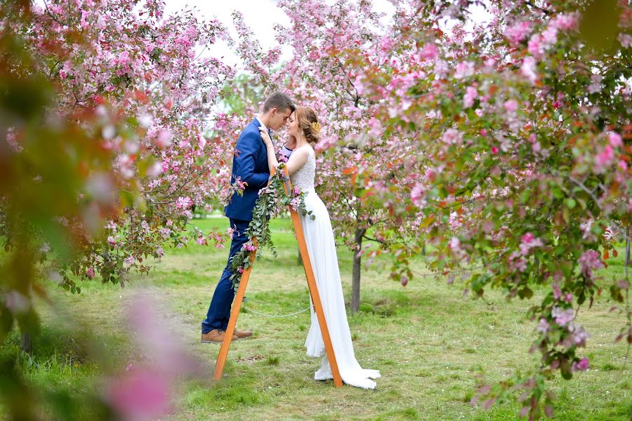 Fotografo di matrimoni Anna Timokhina (avikki). Foto del 18 maggio 2016