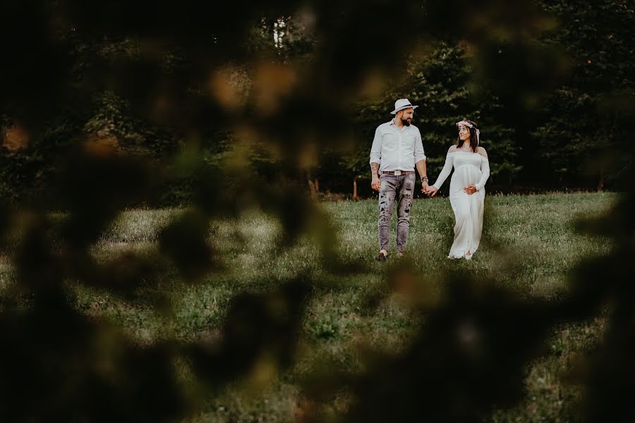 Fotógrafo de casamento Robert Blaj (robertblaj). Foto de 14 de fevereiro 2022