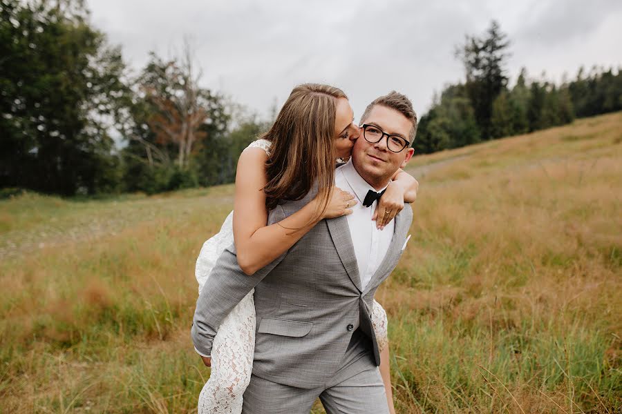 Fotógrafo de casamento Łukasz Łukawski (ukawski). Foto de 23 de setembro 2020