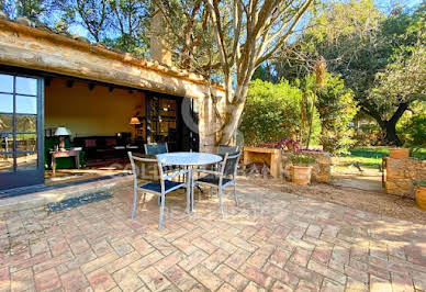 House with garden and terrace 1