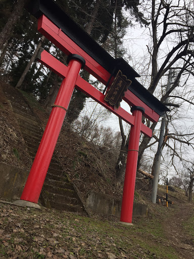 高山神社