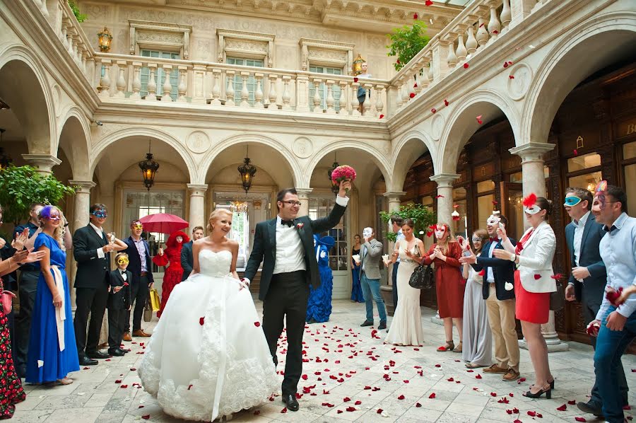 Fotografo di matrimoni Irina Rozhkova (irinarozhkova). Foto del 24 agosto 2016