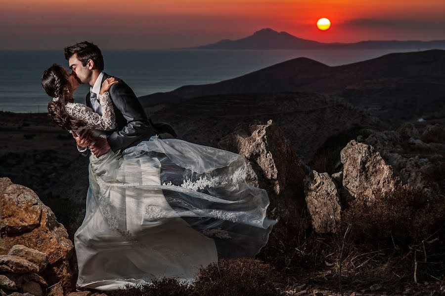 Photographe de mariage Giorgos Galanopoulos (galanopoulos). Photo du 15 février 2014