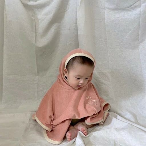 Title 7, Cartoon Cotton Duck Bathrobe for Kids. Soft, ab...