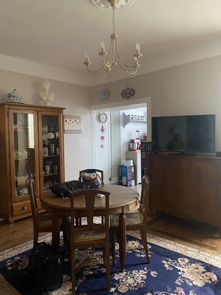 Vente maison 5 pièces 100 m² à Saintes (17100), 252 000 €