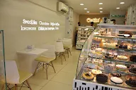 Oasiss Cakes & Ice Creams photo 2