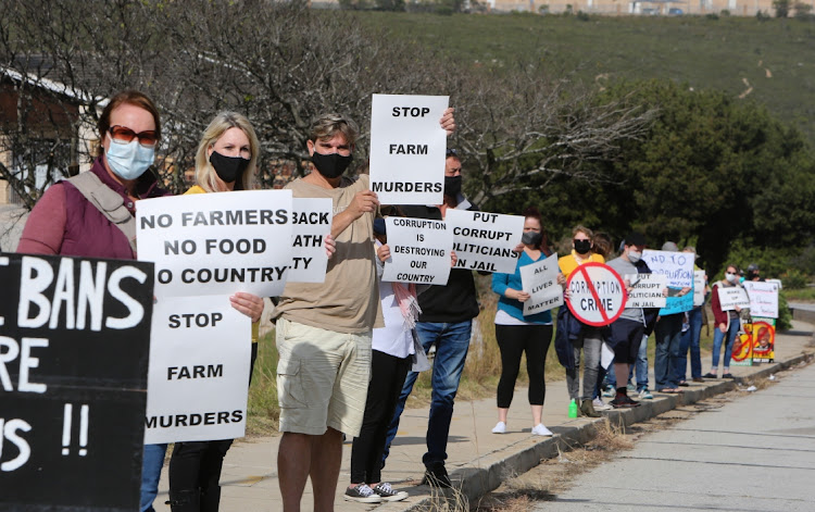 A variety of issues were raised in the protest along the William Moffett Expressway.